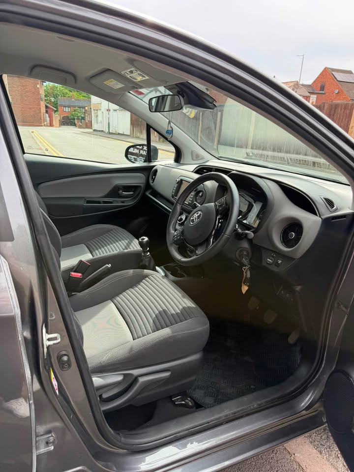 2019 Toyota yaris vvt-i